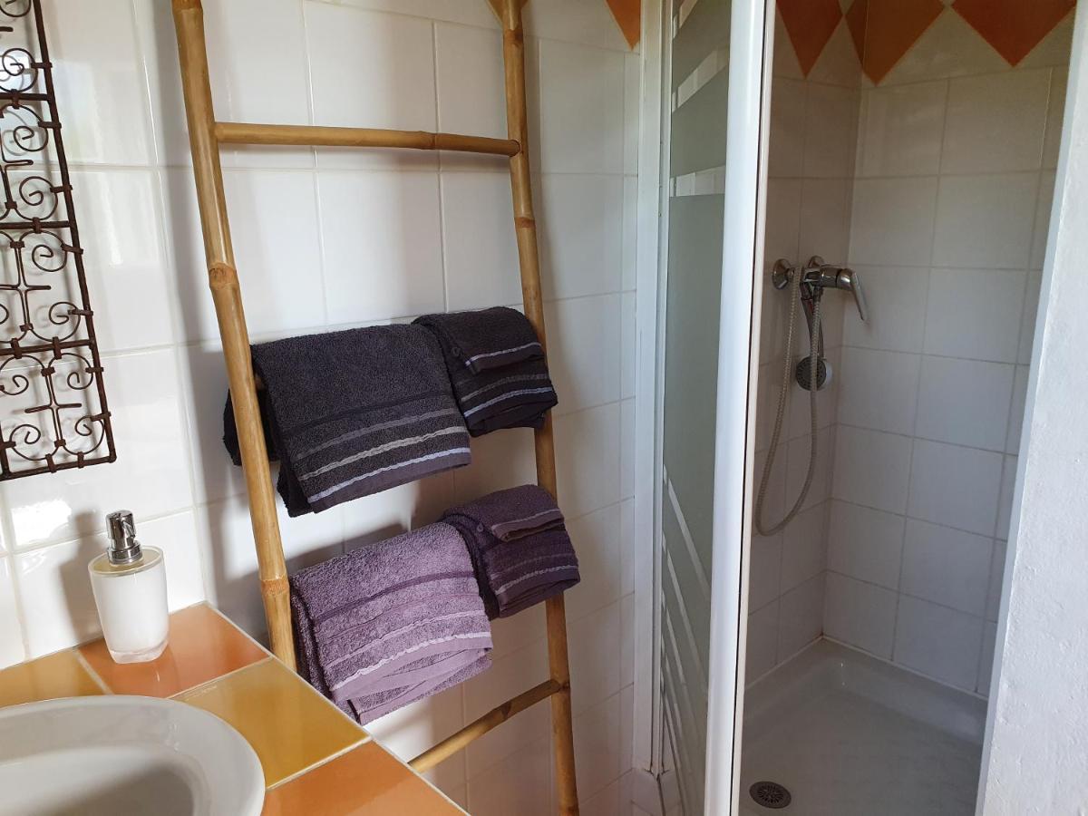 Bienvenue Daire Le Revest-le-Eaux Dış mekan fotoğraf